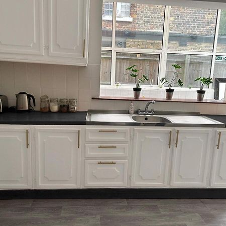Balham, South London Spacious Guest House 5, 6 Rooms Available Esterno foto