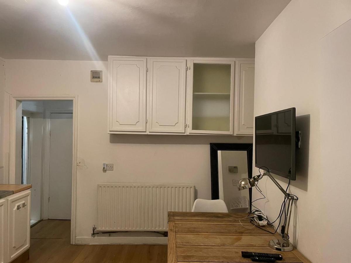 Balham, South London Spacious Guest House 5, 6 Rooms Available Esterno foto