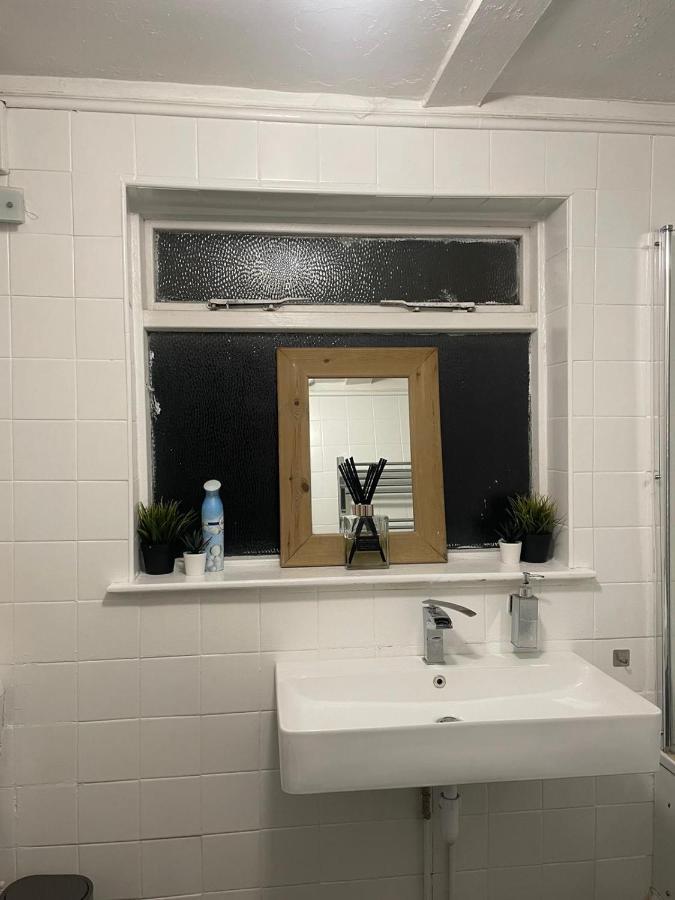 Balham, South London Spacious Guest House 5, 6 Rooms Available Esterno foto