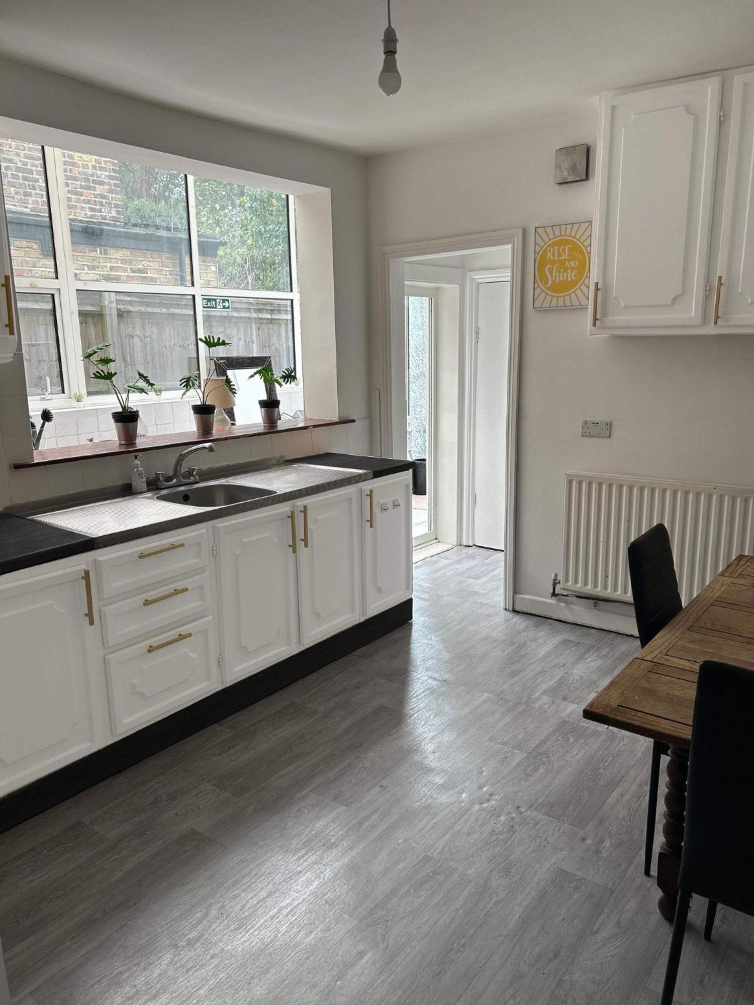 Balham, South London Spacious Guest House 5, 6 Rooms Available Esterno foto